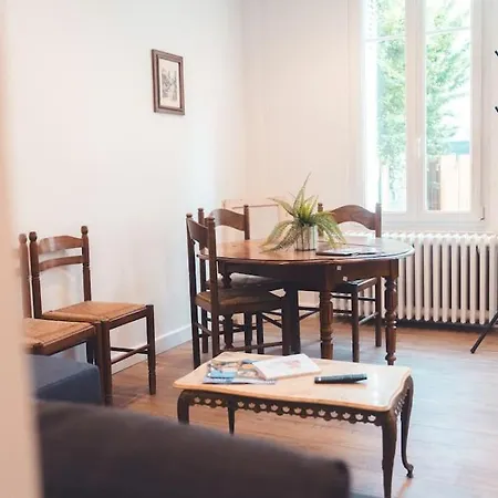 L'Etape - La Maison Des Amis Tours Exterior foto